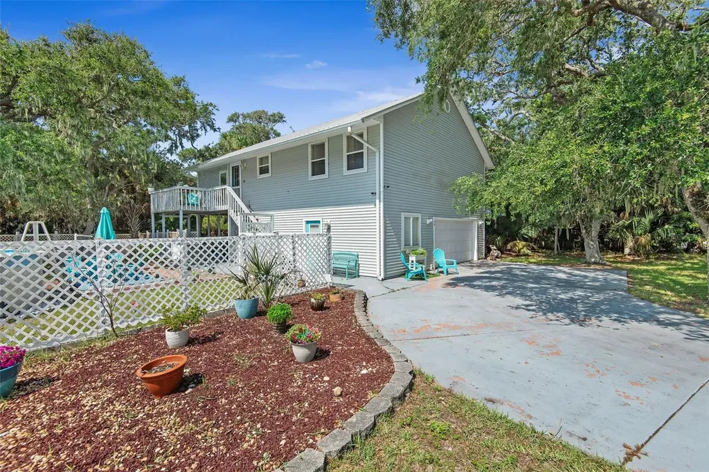 26 Beachside Drive Palm Coast FL 32137