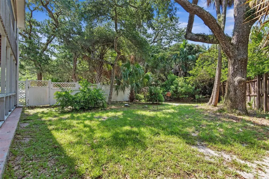 26 Beachside Drive Palm Coast FL 32137