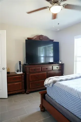 1613 W Pear Avenue Sanford FL 32771