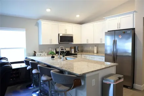1613 W Pear Avenue Sanford FL 32771