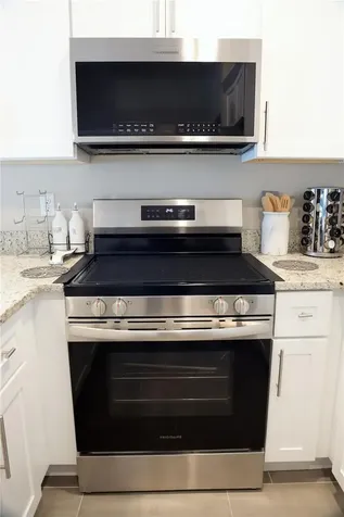 1613 W Pear Avenue Sanford FL 32771