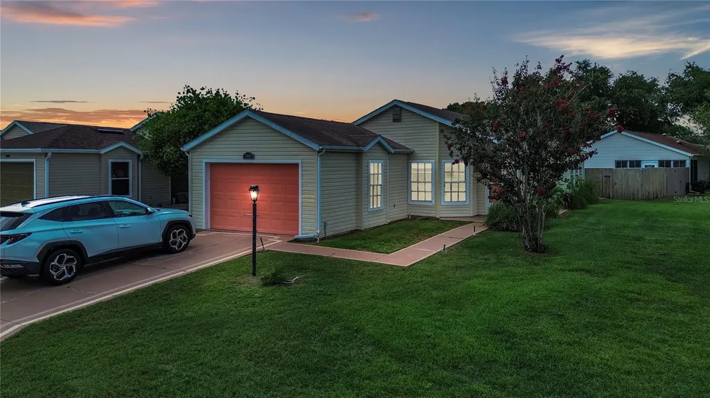 25345 Green Heron Drive Leesburg FL 34748