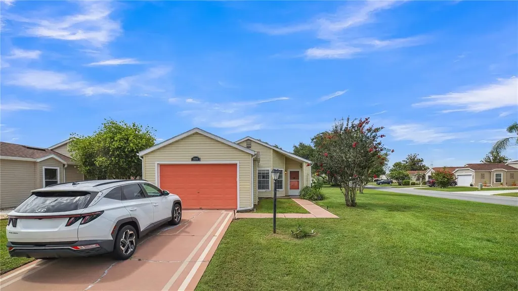 25345 Green Heron Drive Leesburg FL 34748