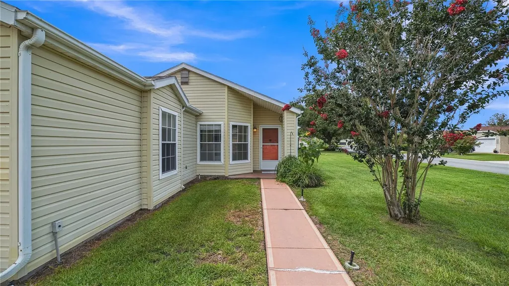 25345 Green Heron Drive Leesburg FL 34748
