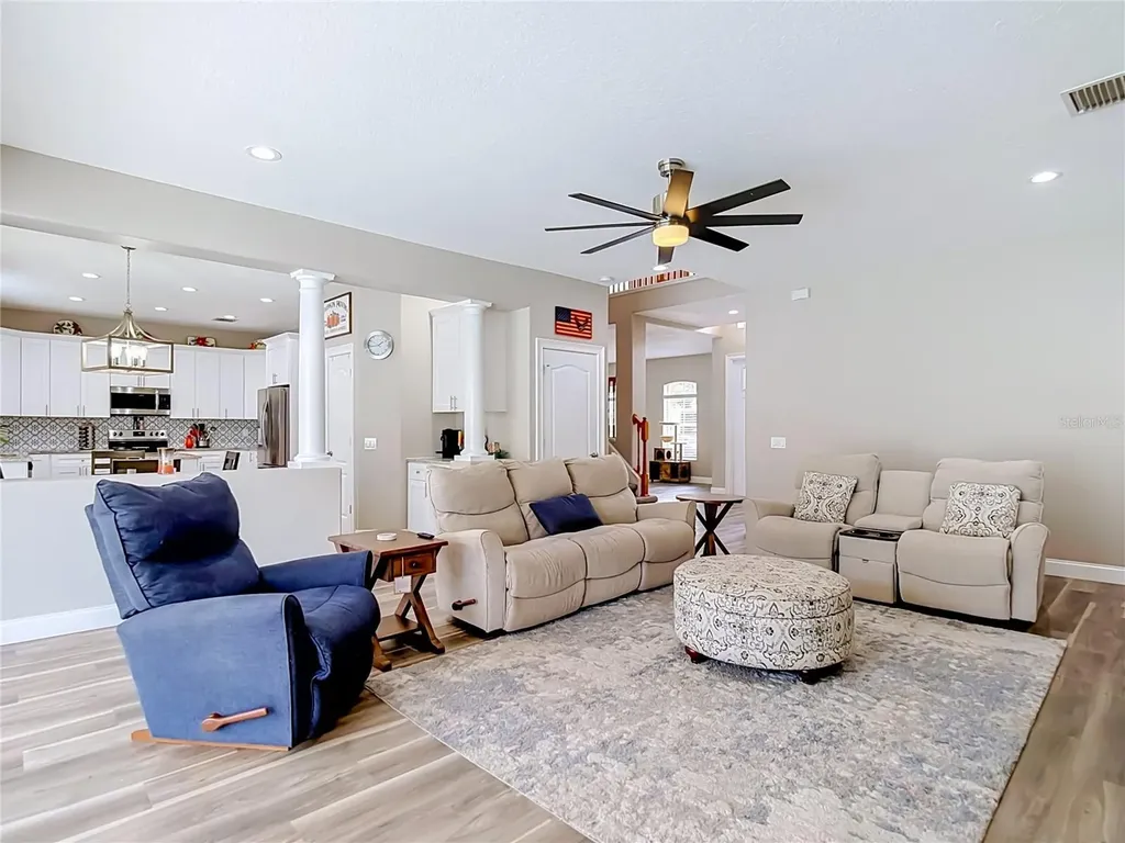 29909 Cedar Waxwing Drive Wesley Chapel FL 33545