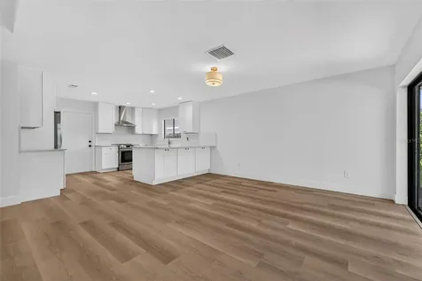 5106 Pennsbury Drive Tampa FL 33624