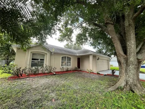 821 Marquis Court Kissimmee FL 34759
