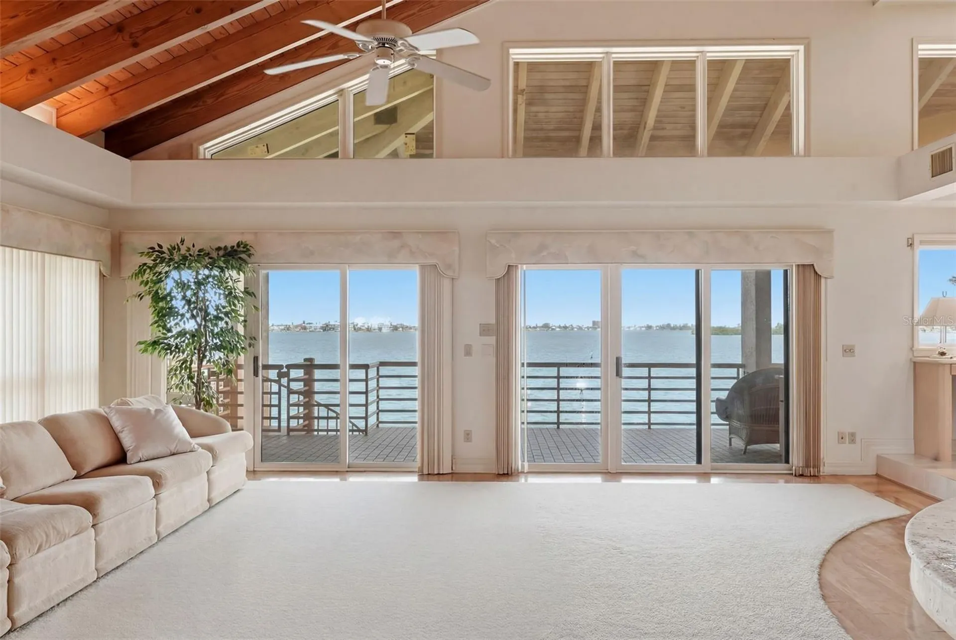 2869 Seabreeze Drive S Gulfport FL 33707