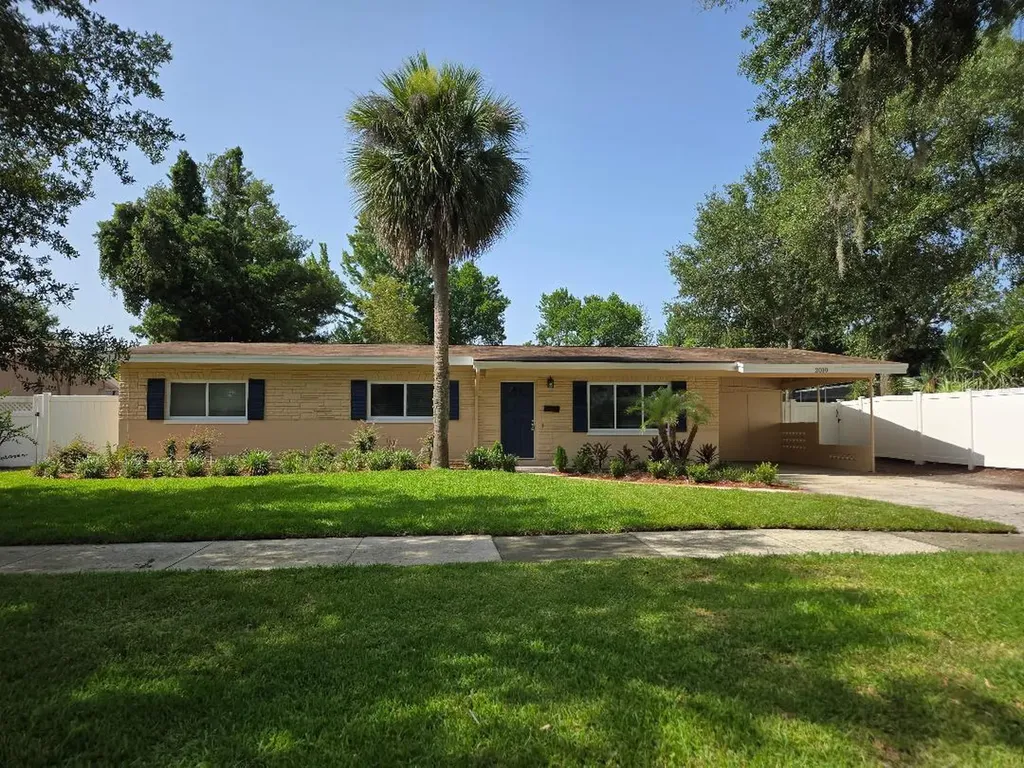2010 Summerfield Road Winter Park FL 32792