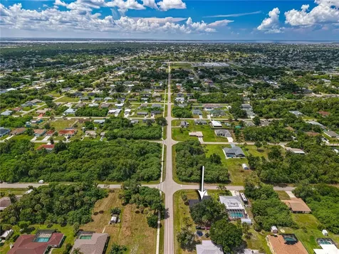 22526 Morocco Avenue Port Charlotte FL 33952