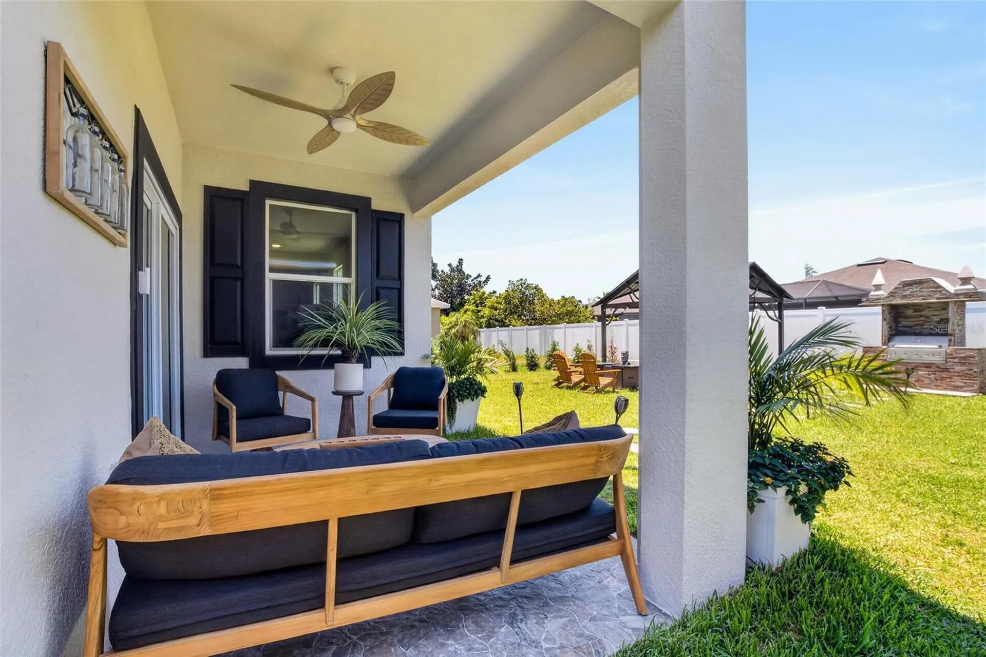 525 19th Street NW Ruskin FL 33570