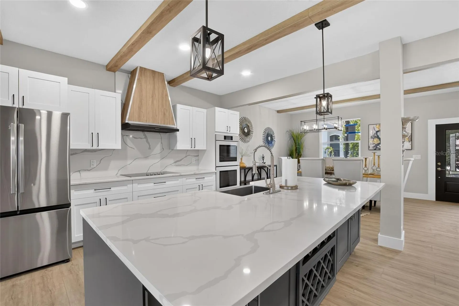525 19th Street NW Ruskin FL 33570