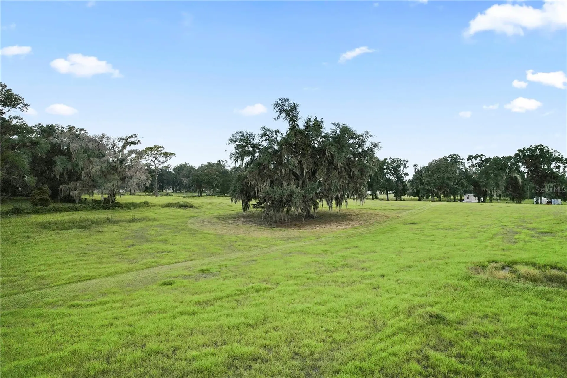 37952 Crystal Way Dade City FL 33523