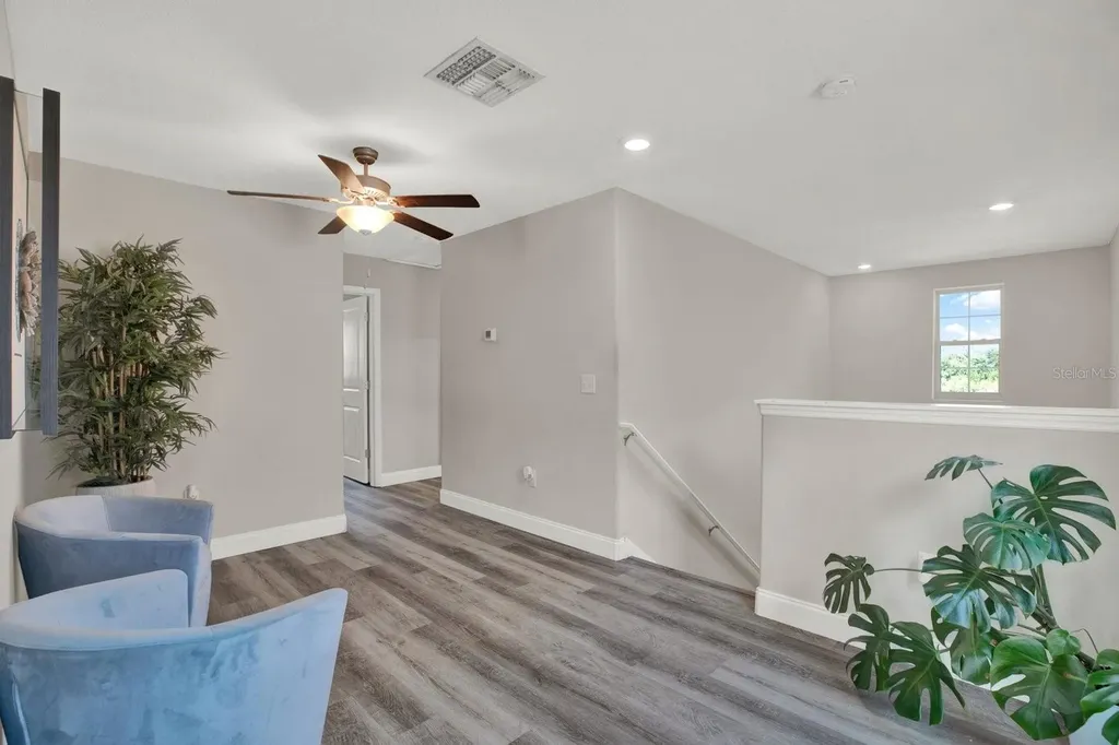 3707 Daisy Bloom Place Tampa FL 33619