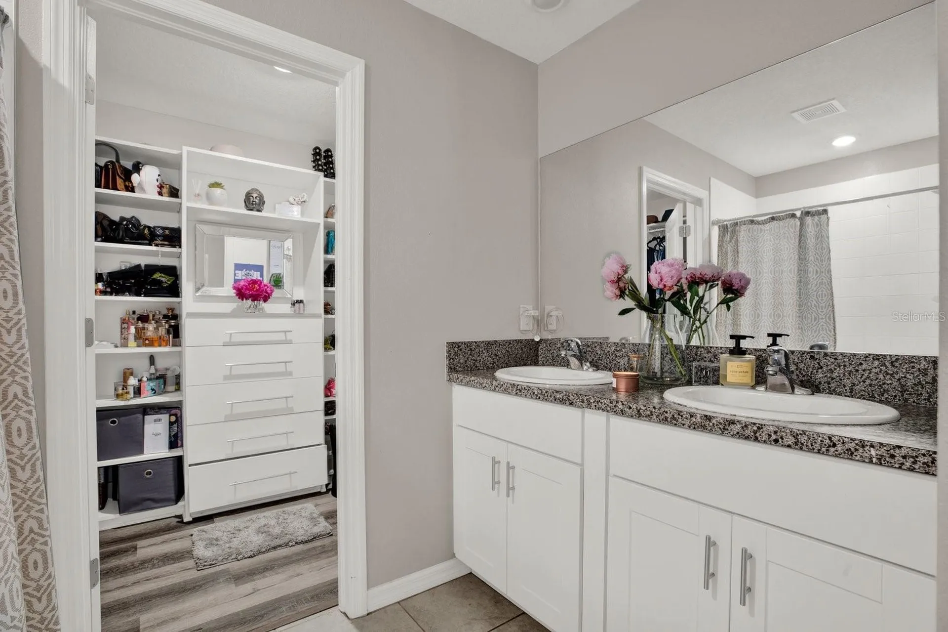 3707 Daisy Bloom Place Tampa FL 33619