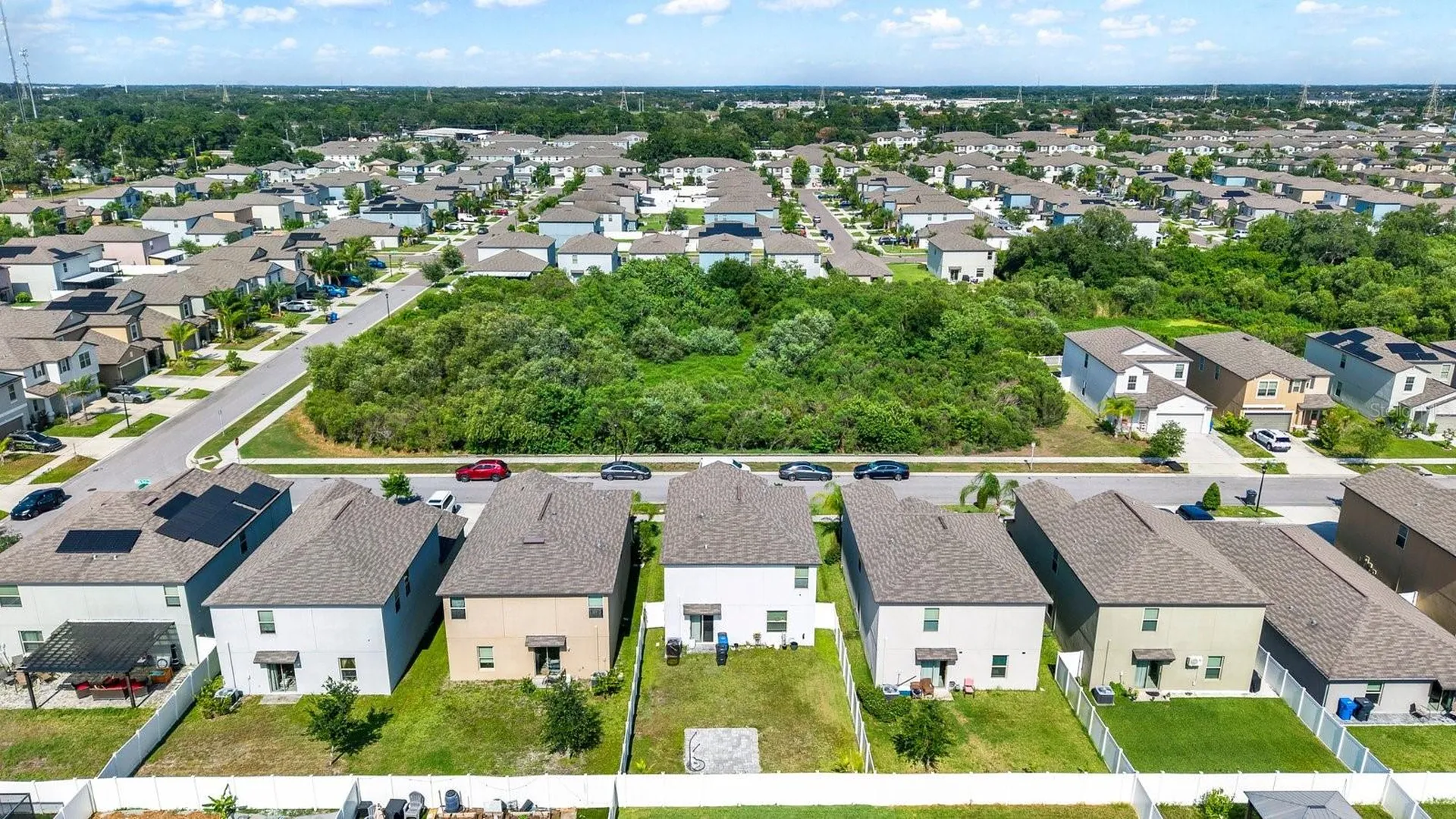 3707 Daisy Bloom Place Tampa FL 33619
