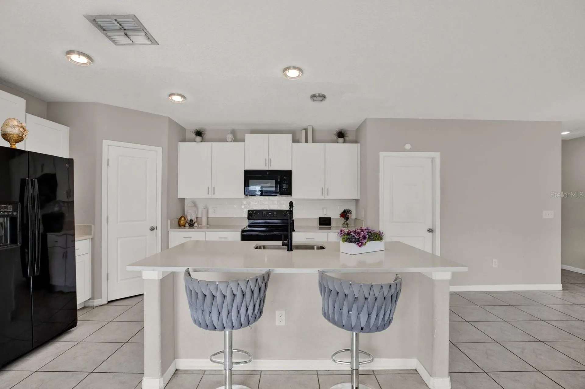 3707 Daisy Bloom Place Tampa FL 33619