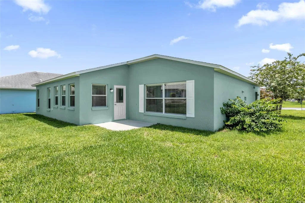 5901 Candle Glow Place Leesburg FL 34748