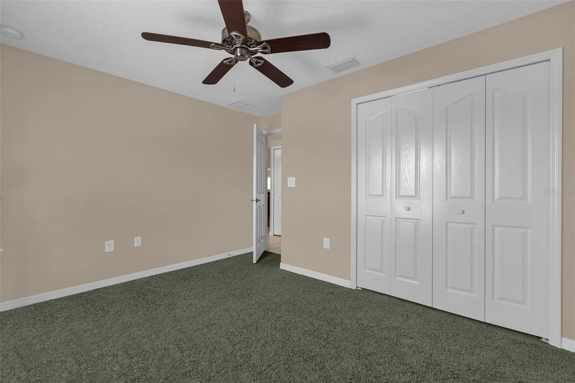 5901 Candle Glow Place Leesburg FL 34748