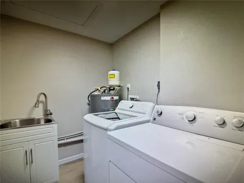 3032 Golden Rain Drive Sarasota FL 34232