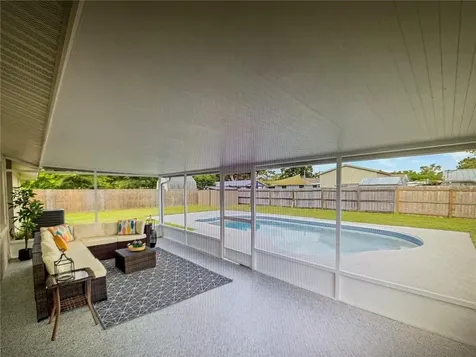 3032 Golden Rain Drive Sarasota FL 34232