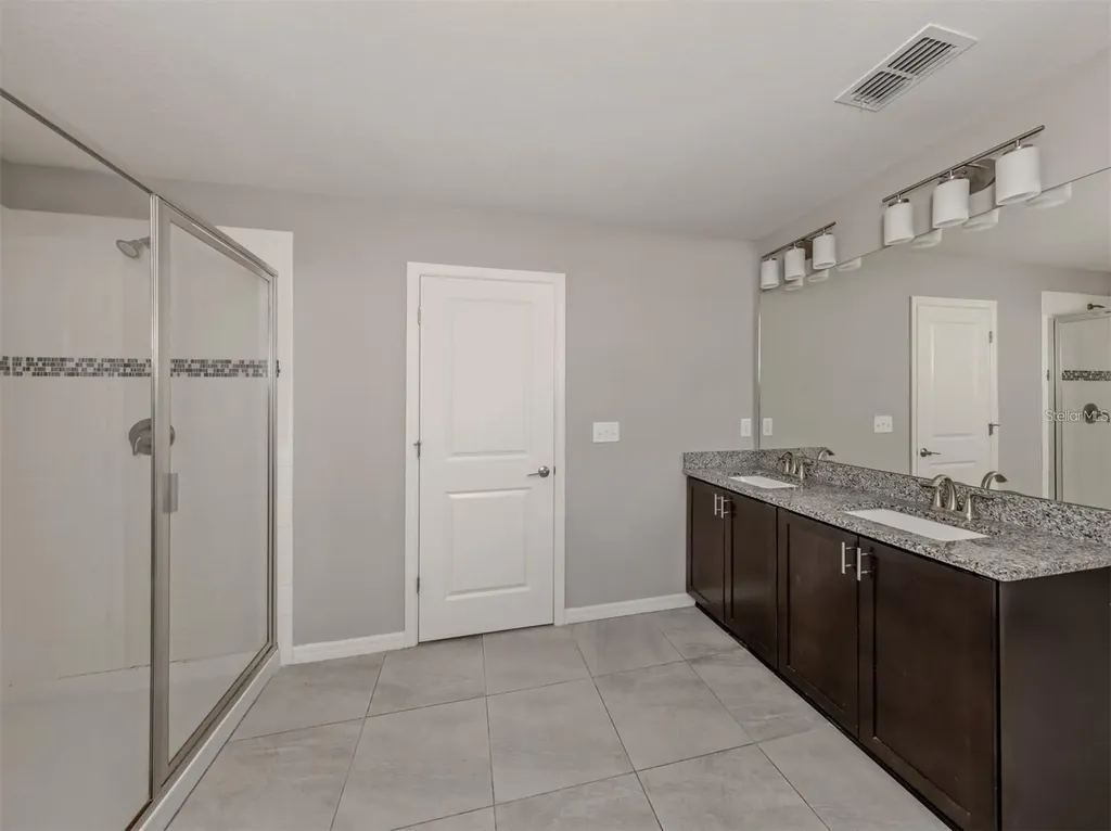 2160 Weaver Bird Lane Venice FL 34292