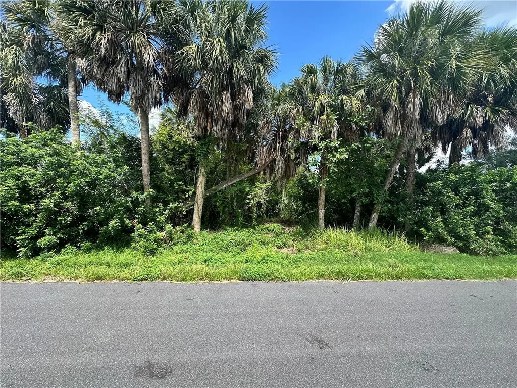 18394 Goodman Circle Port Charlotte FL 33948