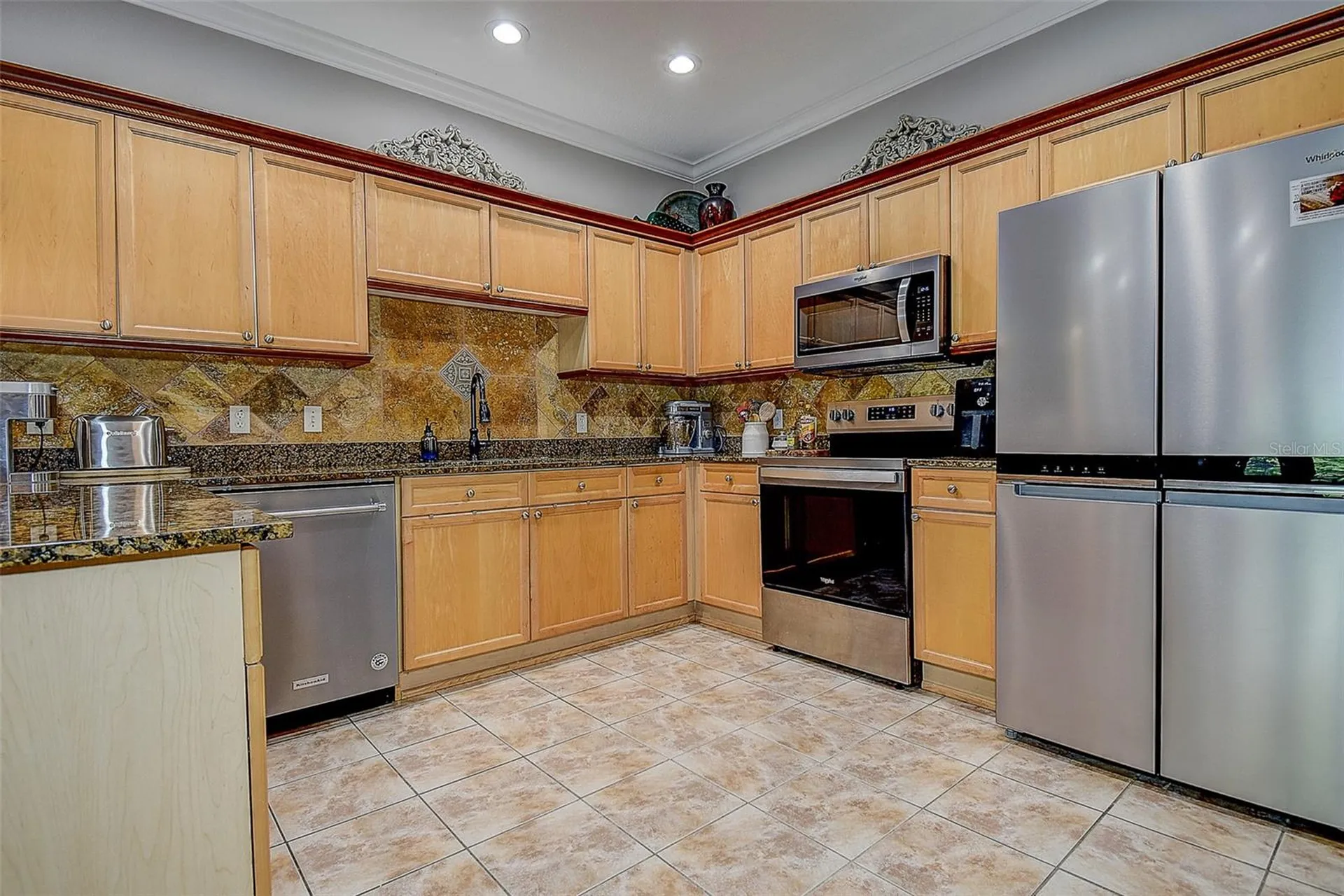 256 Valencia Circle St Petersburg FL 33716