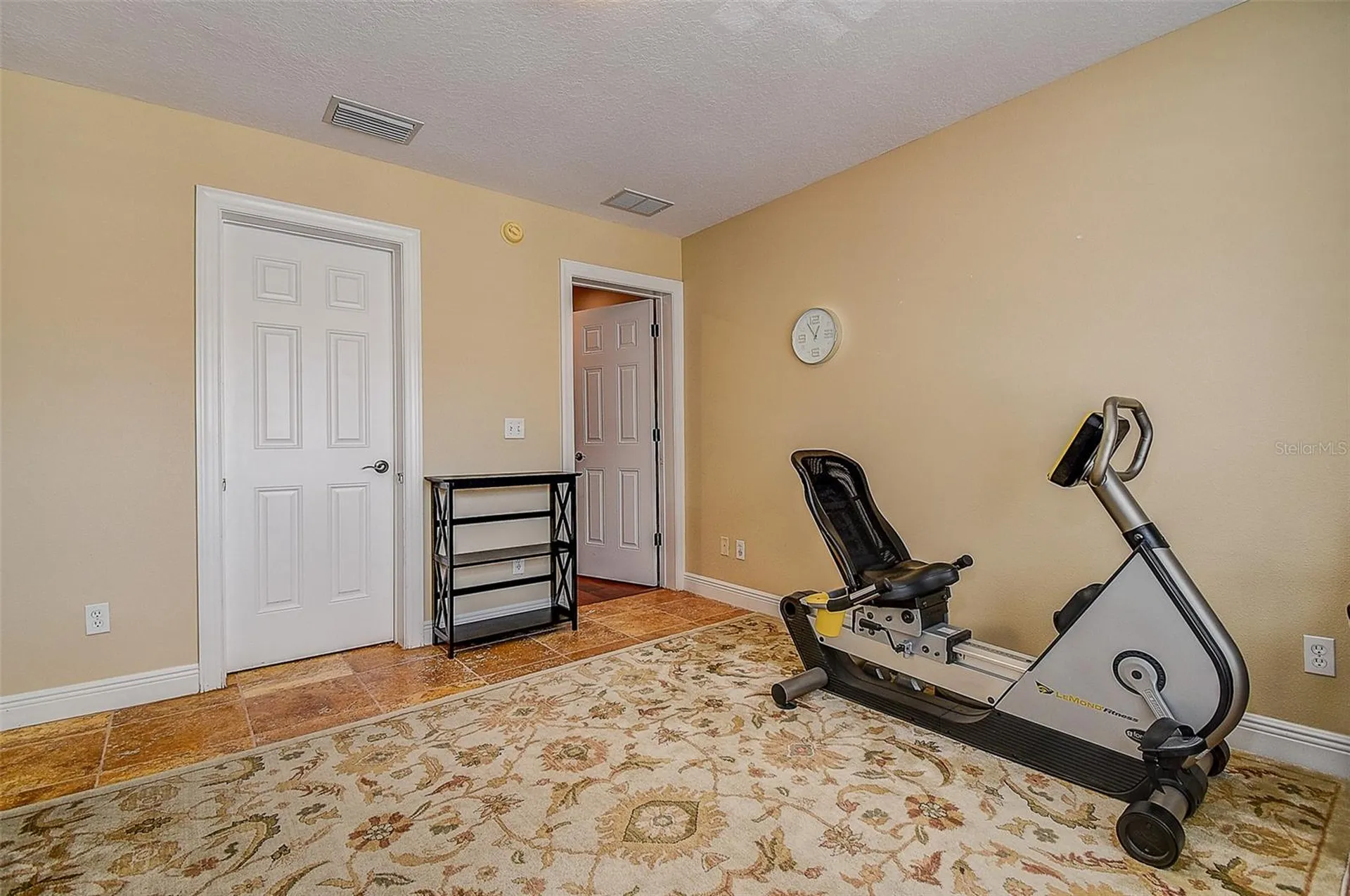 256 Valencia Circle St Petersburg FL 33716