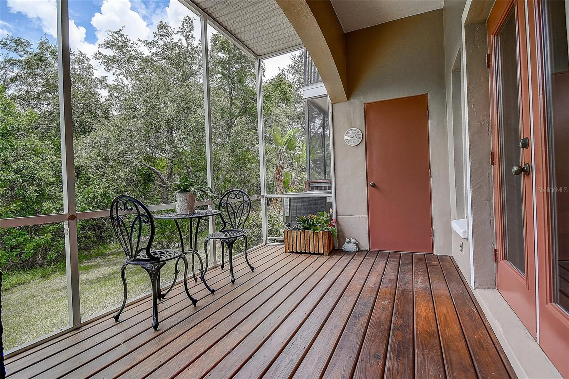 256 Valencia Circle St Petersburg FL 33716