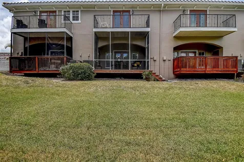 256 Valencia Circle St Petersburg FL 33716