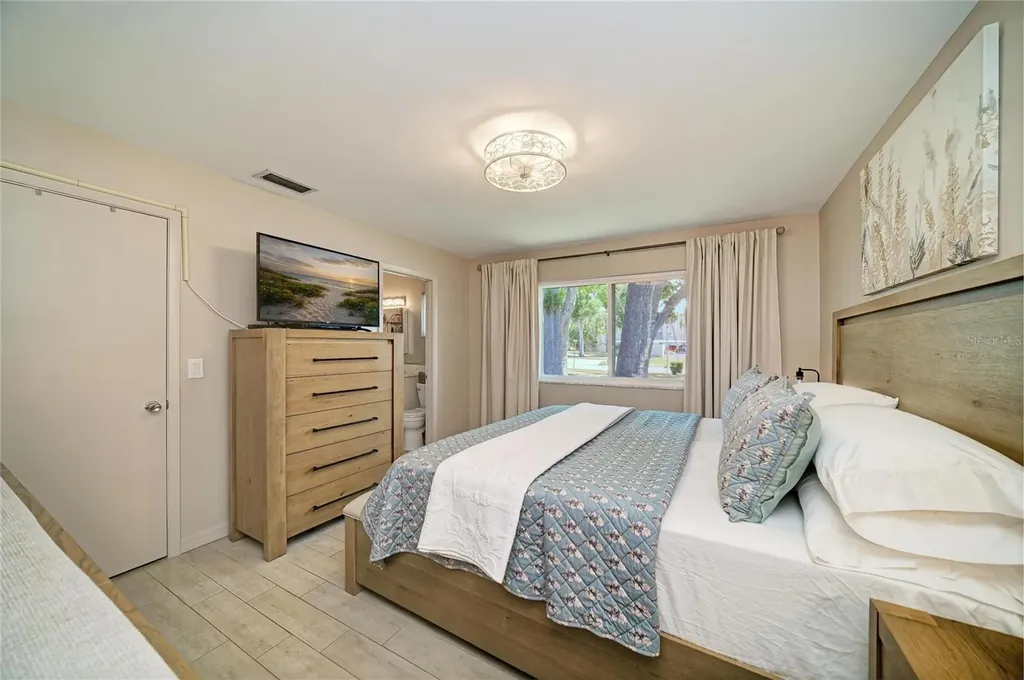 1520 Lakeside Way Sarasota FL 34232