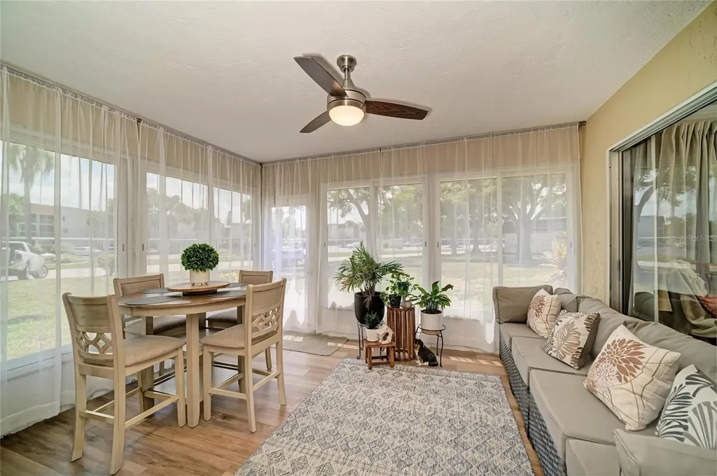 1520 Lakeside Way Sarasota FL 34232