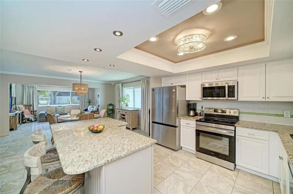 1520 Lakeside Way Sarasota FL 34232