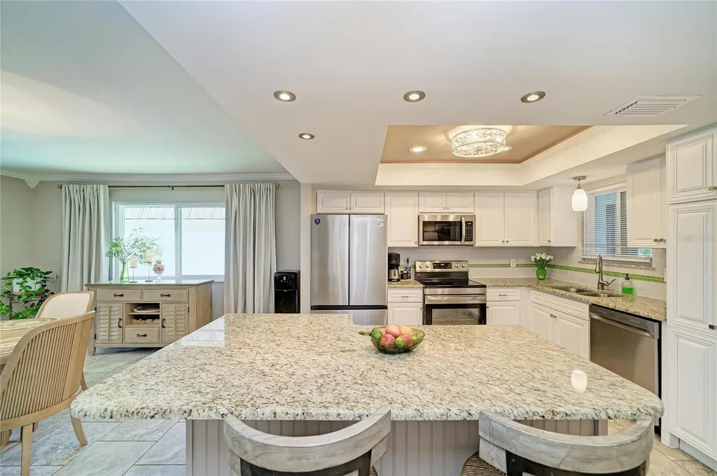 1520 Lakeside Way Sarasota FL 34232