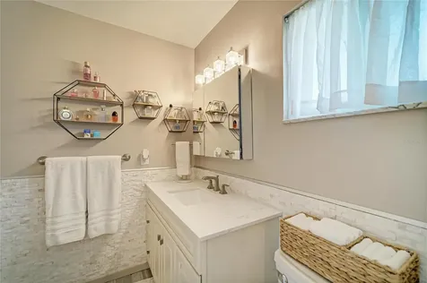 1520 Lakeside Way Sarasota FL 34232