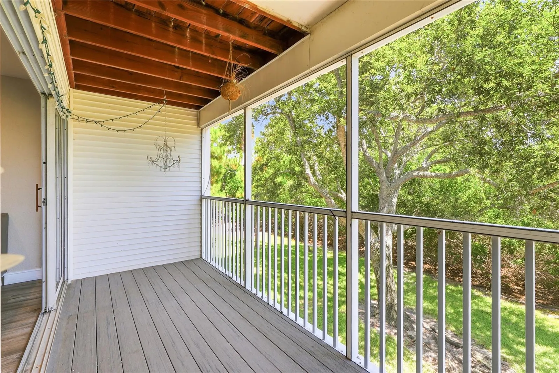 9824 Indian Key Trail Seminole FL 33776