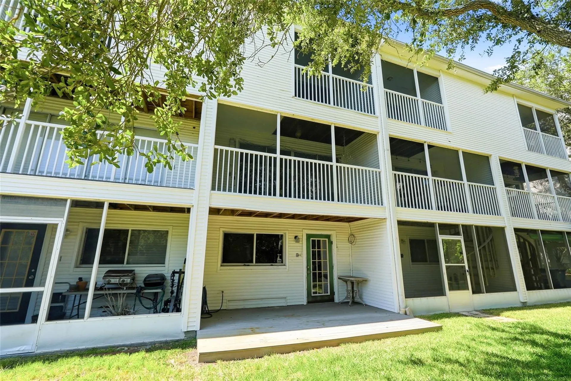 9824 Indian Key Trail Seminole FL 33776
