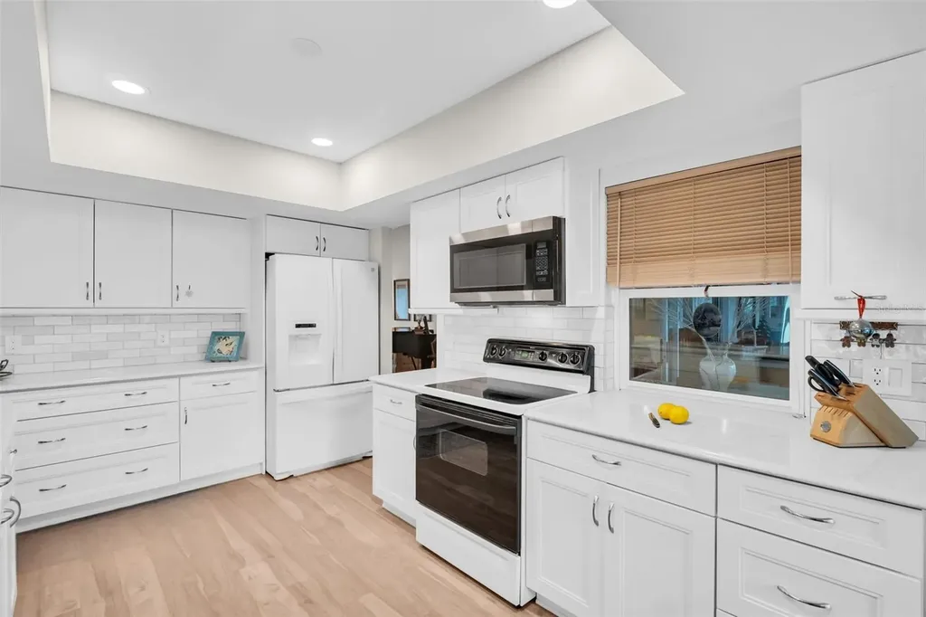 3960 Tarpon Pointe Circle Palm Harbor FL 34684