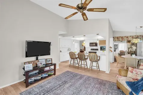 3960 Tarpon Pointe Circle Palm Harbor FL 34684
