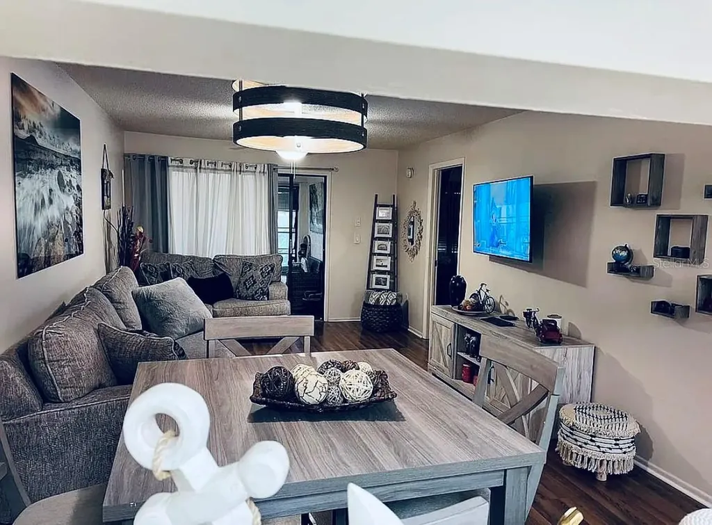 3032 Eastland Boulevard Clearwater FL 33761