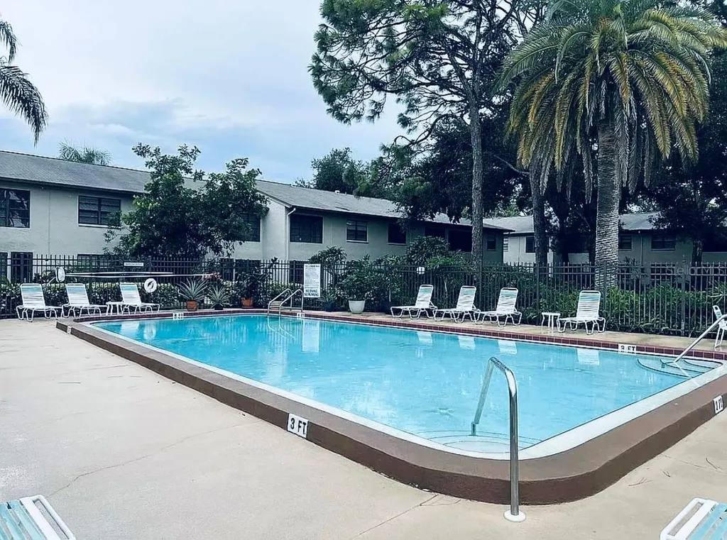 3032 Eastland Boulevard Clearwater FL 33761