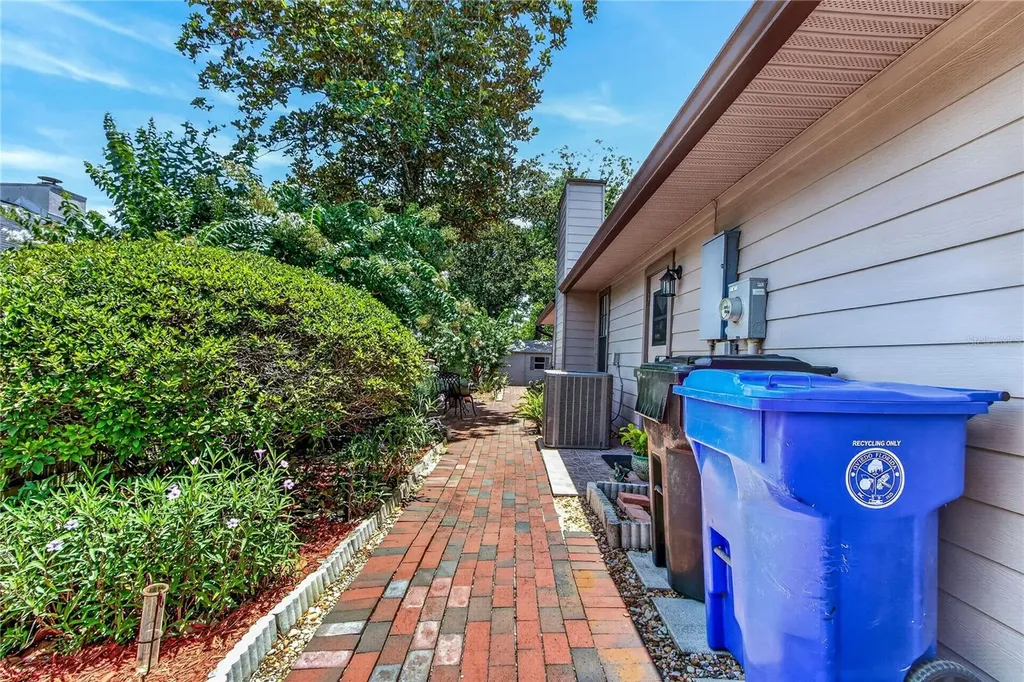 566 Rachael Court Oviedo FL 32765