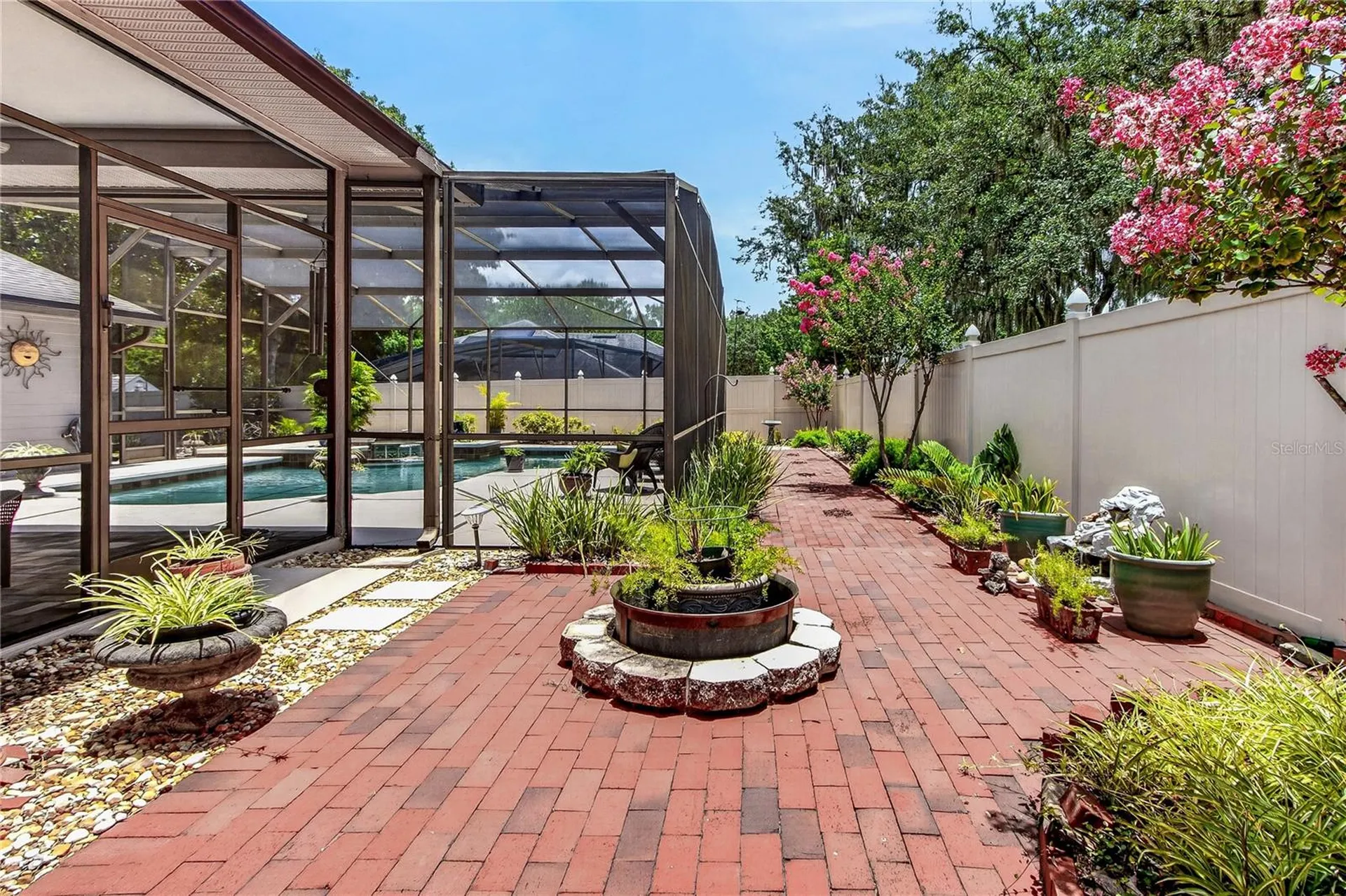 566 Rachael Court Oviedo FL 32765