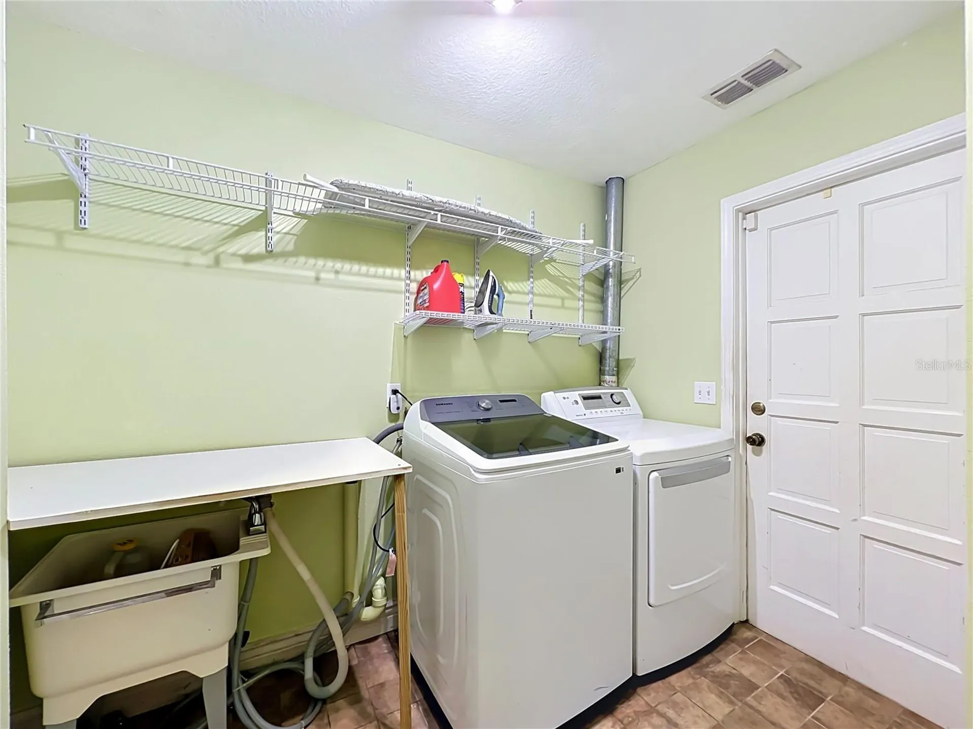 6193 Valerian Boulevard Orlando FL 32819