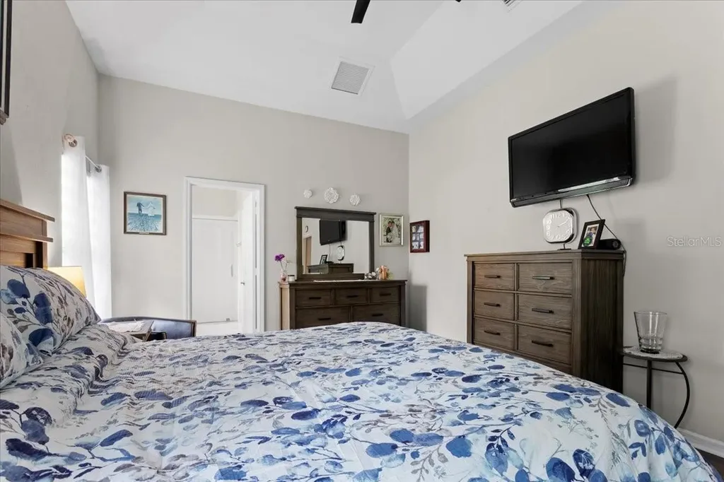 7710 NW 38th Place Gainesville FL 32606