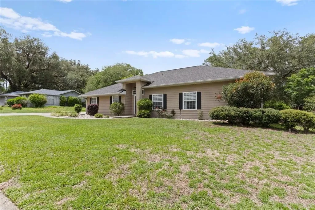 7710 NW 38th Place Gainesville FL 32606