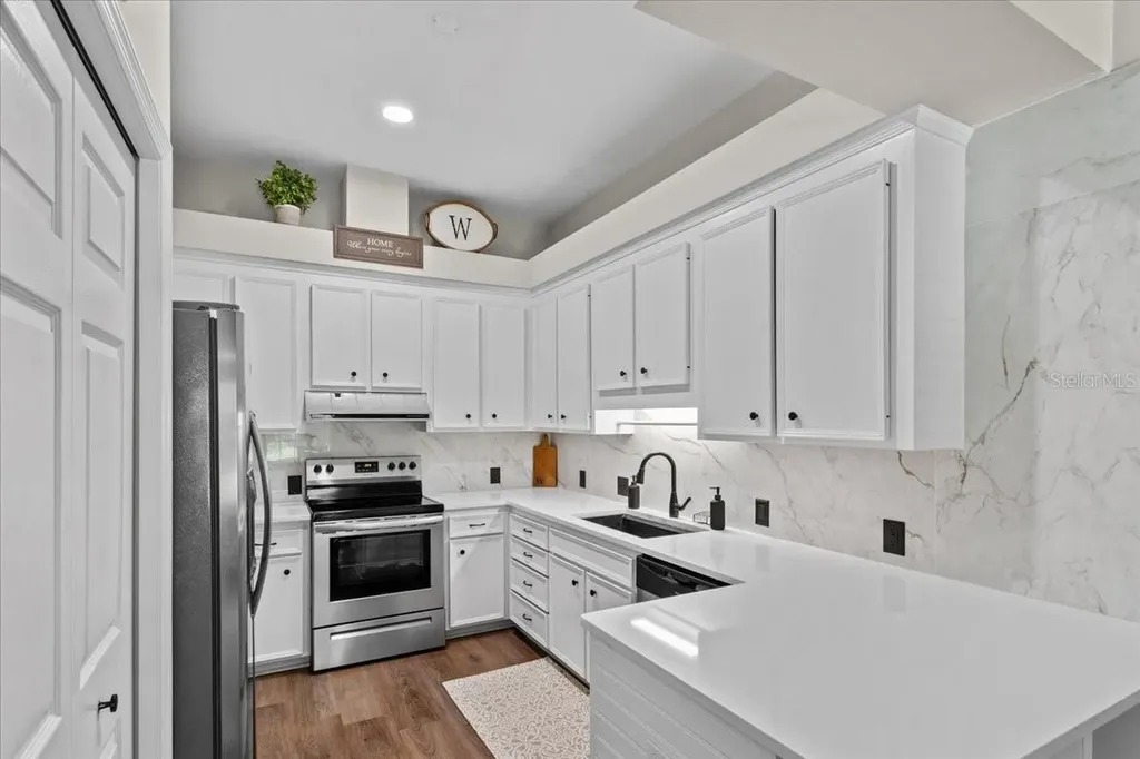 7710 NW 38th Place Gainesville FL 32606