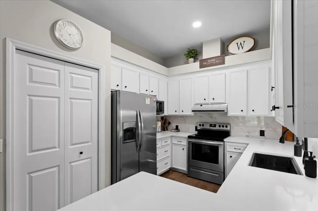 7710 NW 38th Place Gainesville FL 32606
