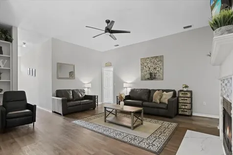 7710 NW 38th Place Gainesville FL 32606